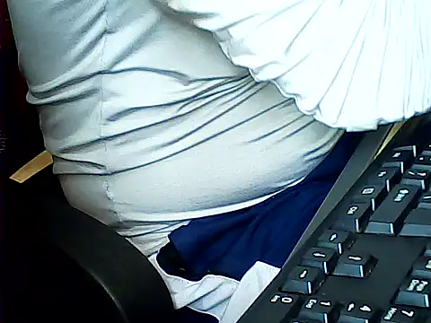 hotboydon2495 online show from October 27, 2025, 1:28 am