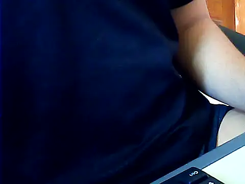 hotboydon2495 online show from September 15, 2025, 1:28 am