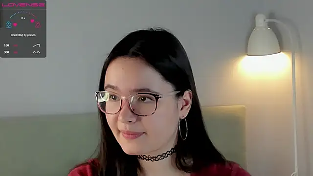 WildaBisom online show from October 26, 2025, 1:06 am