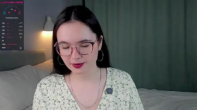 WildaBisom online show from October 16, 2025, 1:36 am