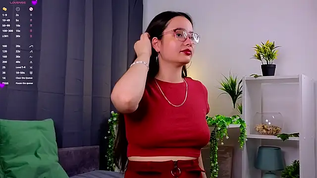 WildaBisom online show from September 27, 2025, 2:39 am