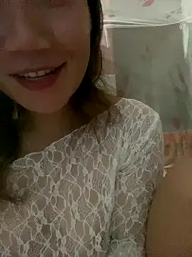 Snapshot of Pyy07 chatting on October 13, 2025, 1:02 pm Pyy07 online show from October 13, 2025, 1:02 pm