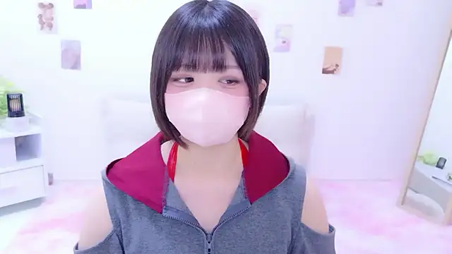 Hinata Sun online show from March 20, 2026, 11:11 am