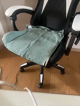 Snapshot of bananasex204 chatting on February 14, 2026, 10:26 am bananasex204 online show from February 14, 2026, 10:26 am