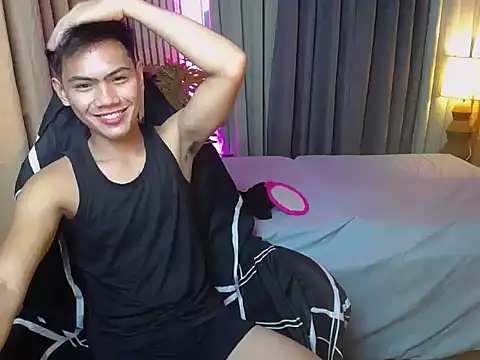 alex cummer online show from November 26, 2025, 4:18 pm