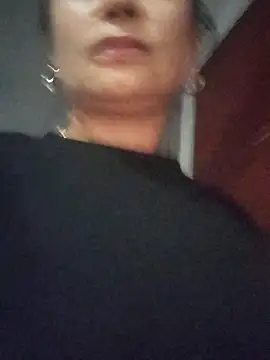mia mancinii online show from June 6, 2026, 10:26 pm