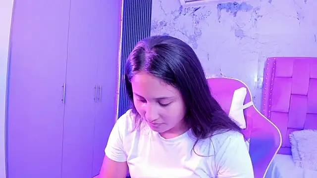 Laly Cherry  online show from September 30, 2025, 12:55 pm