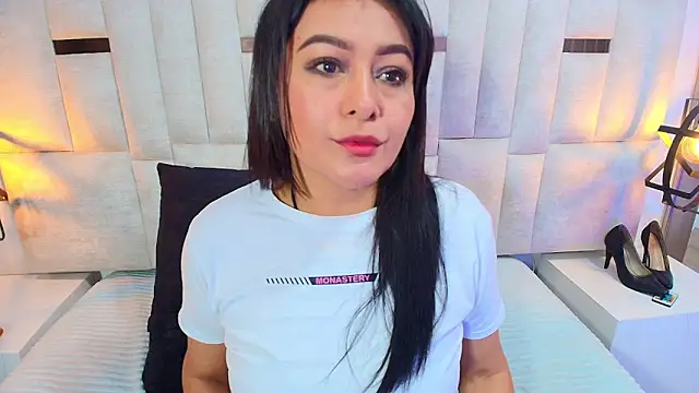 Snapshot of Miss_Susan chatting on September 16, 2025, 11:44 am Miss Susan online show from September 16, 2025, 11:44 am