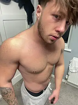 harleybarker online show from November 2, 2025, 9:20 pm