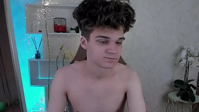 Snapshot of Willie_Miler chatting on October 14, 2025, 5:30 am Willie Miler online show from October 14, 2025, 5:30 am