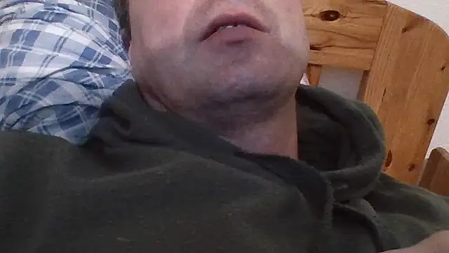 Snapshot of Johnny__85 chatting on October 13, 2025, 6:42 pm Johnny 85 online show from October 13, 2025, 6:42 pm