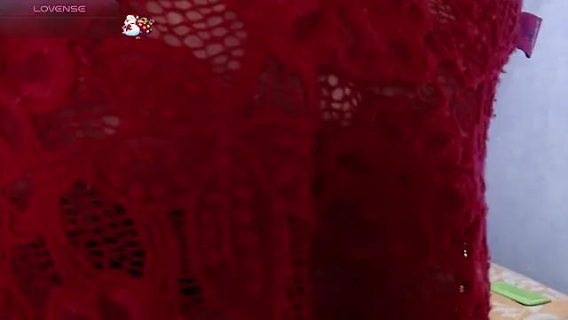 andrealopezcm101 online show from January 8, 2026, 11:44 pm