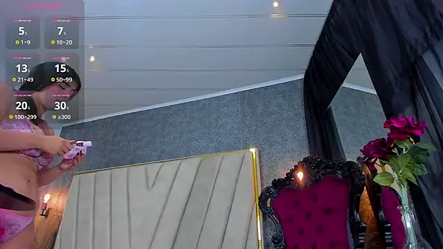 AlyssAlvarado online show from September 23, 2025, 9:44 pm