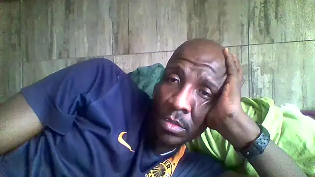 longdickson12345 online show from November 15, 2025, 2:21 pm