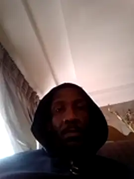 Snapshot of longdickson12345 chatting on October 20, 2025, 7:20 am longdickson12345 online show from October 20, 2025, 7:20 am