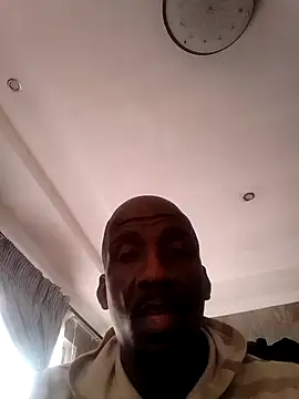 Snapshot of longdickson12345 chatting on September 28, 2025, 1:07 pm longdickson12345 online show from September 28, 2025, 1:07 pm