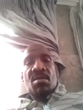 Snapshot of longdickson12345 chatting on October 19, 2025, 5:54 am longdickson12345 online show from October 19, 2025, 5:54 am