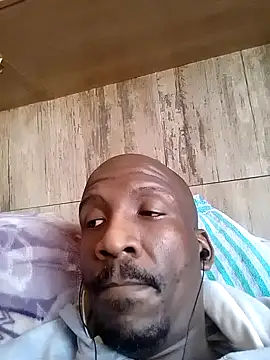 Snapshot of longdickson12345 chatting on October 23, 2025, 8:57 am longdickson12345 online show from October 23, 2025, 8:57 am