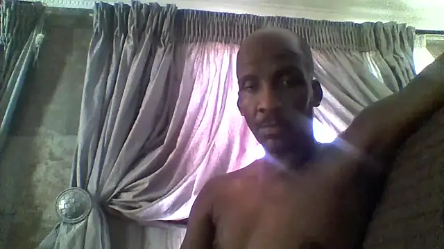 longdickson12345 online show from November 23, 2025, 8:13 am