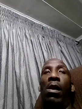 Snapshot of longdickson12345 chatting on October 5, 2025, 8:21 pm longdickson12345 online show from October 5, 2025, 8:21 pm