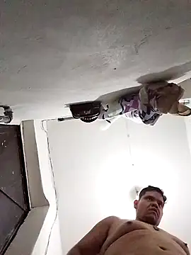 Snapshot of Maniakone chatting on September 19, 2025, 4:27 am Maniakone online show from September 19, 2025, 4:27 am