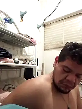 Snapshot of Maniakone chatting on October 17, 2025, 12:18 pm Maniakone online show from October 17, 2025, 12:18 pm