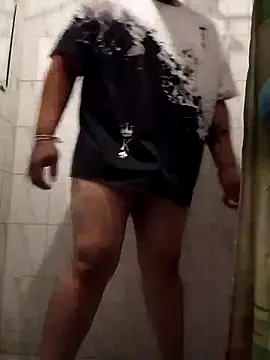 Snapshot of Maniakone chatting on October 24, 2025, 1:26 am Maniakone online show from October 24, 2025, 1:26 am