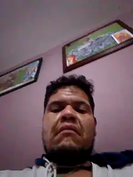 Snapshot of Maniakone chatting on October 12, 2025, 1:01 pm Maniakone online show from October 12, 2025, 1:01 pm