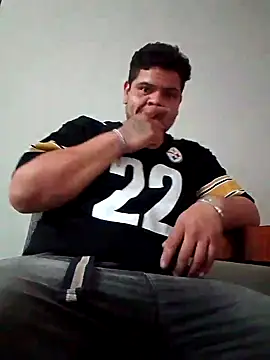 Snapshot of Maniakone chatting on October 3, 2025, 1:56 pm Maniakone online show from October 3, 2025, 1:56 pm