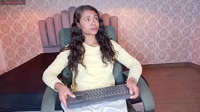 Kristall 06 online show from October 22, 2025, 5:12 pm