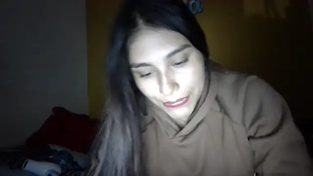 Snapshot of zairabreze chatting on January 10, 2026, 10:16 pm zairabreze online show from January 10, 2026, 10:16 pm