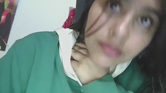 Snapshot of zairabreze chatting on December 2, 2025, 5:03 pm zairabreze online show from December 2, 2025, 5:03 pm