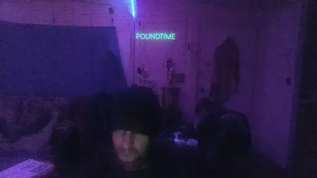 Poundtown1226 online show from January 10, 2026, 11:44 pm