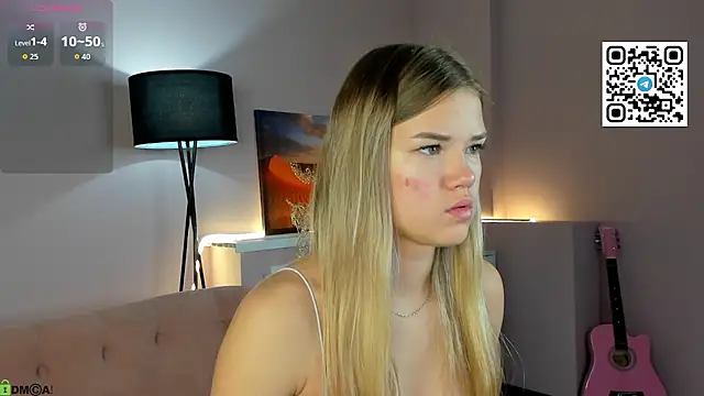 CherryLexi  online show from April 10, 2026, 3:02 am