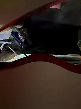 anhkiet huang online show from October 5, 2025, 1:35 pm