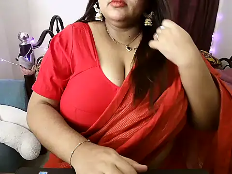 Snapshot of Yourcurvygoddess chatting on September 10, 2025, 6:29 pm Yourcurvygoddess online show from September 10, 2025, 6:29 pm