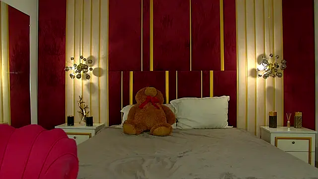 Snapshot of Missy_Doll chatting on September 28, 2025, 7:10 pm Missy Doll online show from September 28, 2025, 7:10 pm