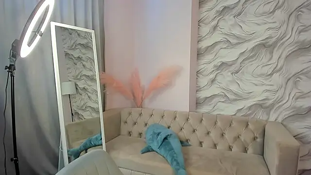Snapshot of Ameli_Povilain chatting on September 11, 2025, 11:43 am Ameli Povilain online show from September 11, 2025, 11:43 am