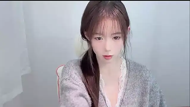 Snapshot of Xiao-runbao chatting on October 29, 2025, 2:27 pm Xiao-runbao online show from October 29, 2025, 2:27 pm