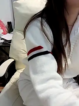 Snapshot of susu_baby chatting on February 9, 2026, 1:58 am susu baby online show from February 9, 2026, 1:58 am