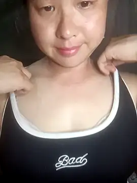 Snapshot of suki-lady chatting on September 21, 2025, 11:59 am suki-lady online show from September 21, 2025, 11:59 am