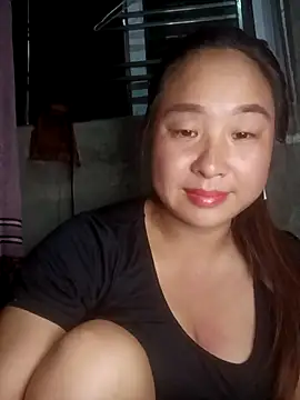 Snapshot of suki-lady chatting on September 16, 2025, 4:41 pm suki-lady online show from September 16, 2025, 4:41 pm