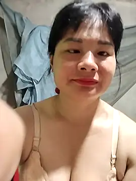 Snapshot of kute-00 chatting on September 9, 2025, 5:17 am kute-00 online show from September 9, 2025, 5:17 am