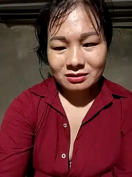 Snapshot of kute-00 chatting on October 7, 2025, 2:23 am kute-00 online show from October 7, 2025, 2:23 am