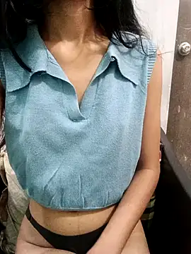 Daizy Shah online show from November 2, 2025, 12:15 am