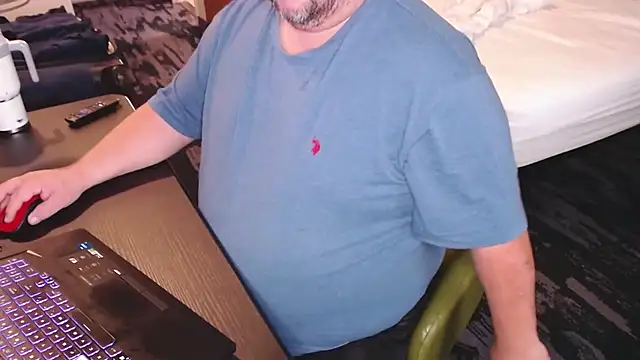 Snapshot of big_teddy98 chatting on October 11, 2025, 4:19 pm big teddy98 online show from October 11, 2025, 4:19 pm