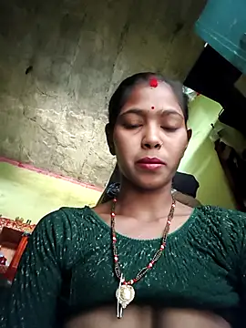 Snapshot of Fasfas2 chatting on October 14, 2025, 6:14 am Fasfas2 online show from October 14, 2025, 6:14 am