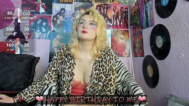 Snapshot of Avril_Maria chatting on September 18, 2025, 6:00 pm Avril Maria online show from September 18, 2025, 6:00 pm