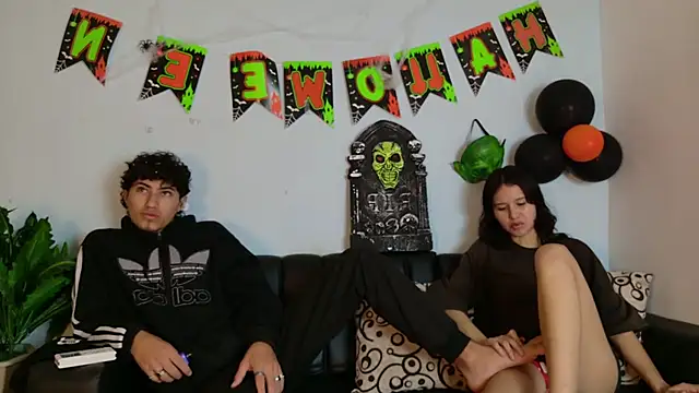 Laura and Kevin online show from October 7, 2025, 3:24 pm