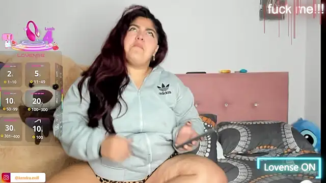 kendra lil evill online show from September 28, 2025, 11:17 am